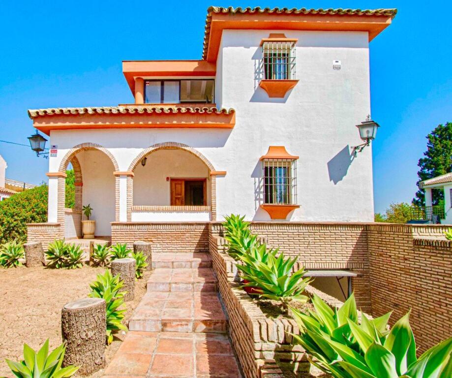 Imagen 4 de Chalet independiente en Los Cerros de Montequinto Imagen 4 de Chalet independiente en Los Cerros de Montequinto