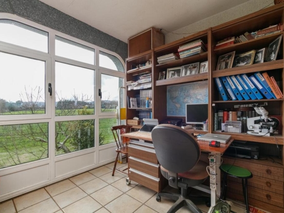 Imagen 4 de Magnífica Casa Moderna en Silleda con Terreno y Vistas Impresionantes