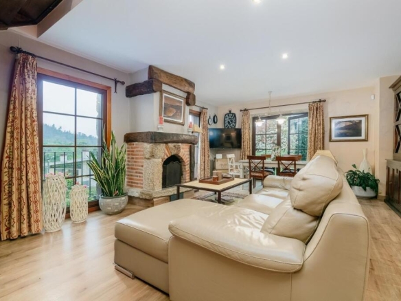 Imagen 3 de ? Una joya escondida en el corazón termal de Balneario Mondariz