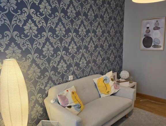 Imagen 4 de O GROVE CENTRO (CALLE CASTELAO): Espacio Premium de 93m² - Oficina de Lujo o Vivienda de Ensueño