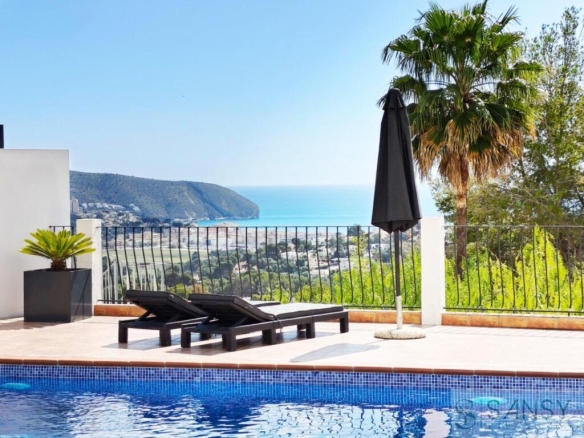 Imagen 2 de Casa-Chalet en Venta en Alicante Alicante