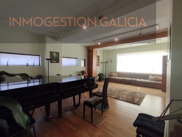 Imagen 2 de Local comercial en Venta en Santiago De Compostela La Coruña