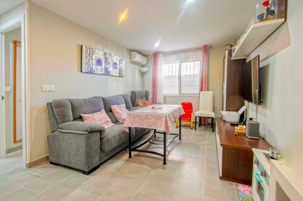 Imagen 2 de Gran piso junto Ronda de Triana!!! Imagen 2 de Gran piso junto Ronda de Triana!!!