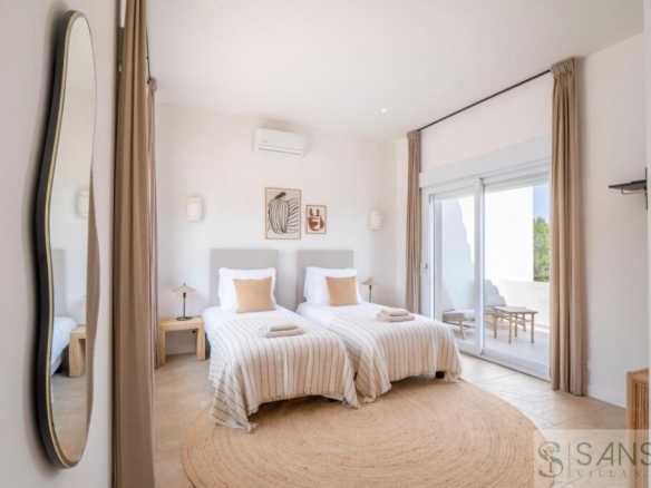 Imagen 3 de Casa-Chalet en Venta en Alicante Alicante