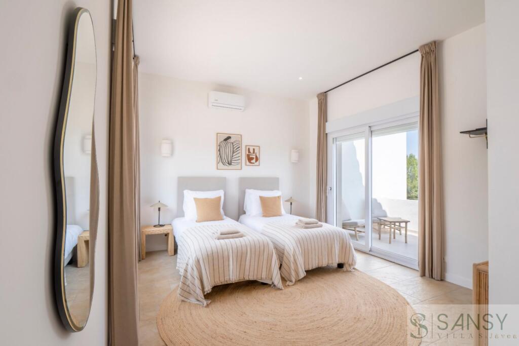 Imagen 3 de Casa-Chalet en Venta en Alicante Alicante