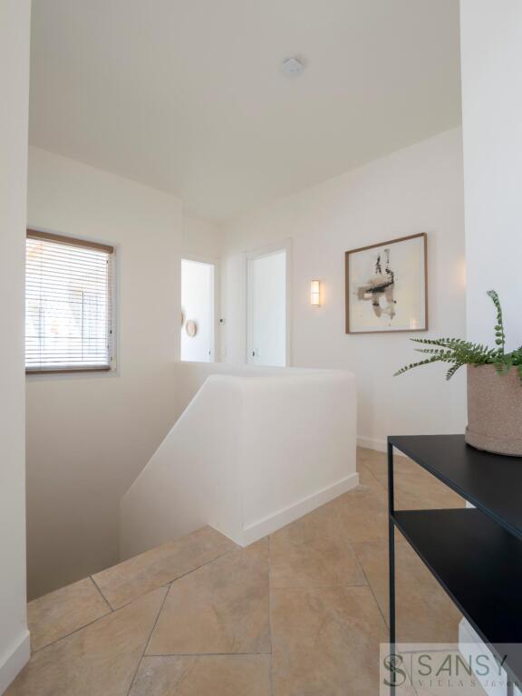 Imagen 4 de Casa-Chalet en Venta en Alicante Alicante