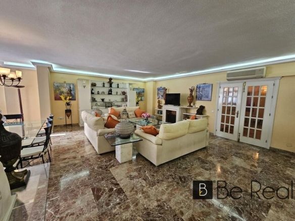 Imagen 3 de 2 APARTAMENTOS UNIDOS EN PLENO CENTRO DE TORREMOLINOS