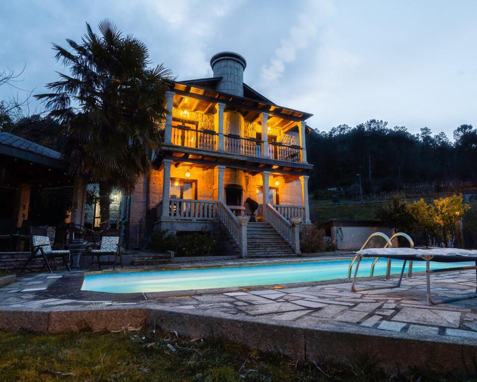 Imagen 1 de Un hogar de ensueño en Padrenda: lujo