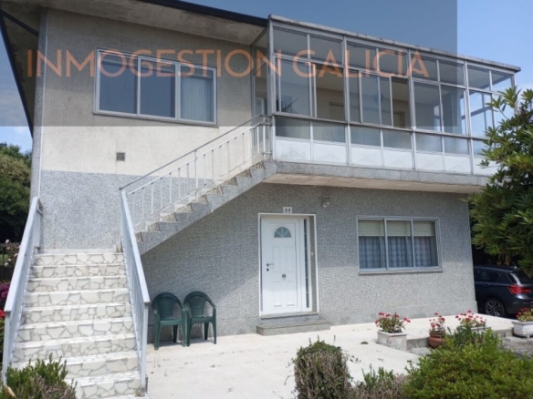 Imagen 1 de Casa-Chalet en Venta en Cerceda La Coruña