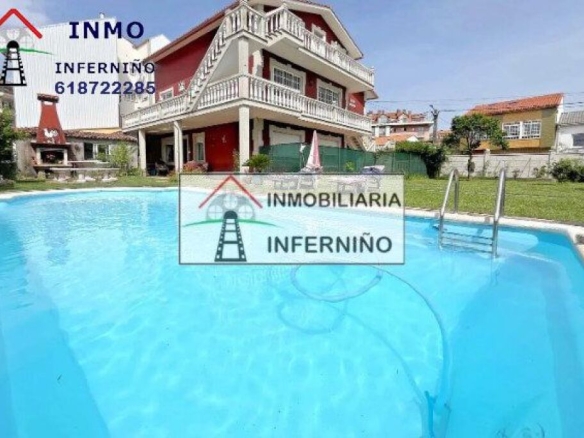 Imagen 2 de Casa-Chalet en Venta en Ares La Coruña Ref: 438142