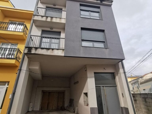 Imagen 2 de Edificio Viviendas en Venta en Cariño La Coruña Ref: 438129