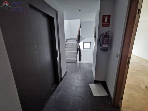 Imagen 3 de Edificio Viviendas en Venta en Cariño La Coruña Ref: 438129