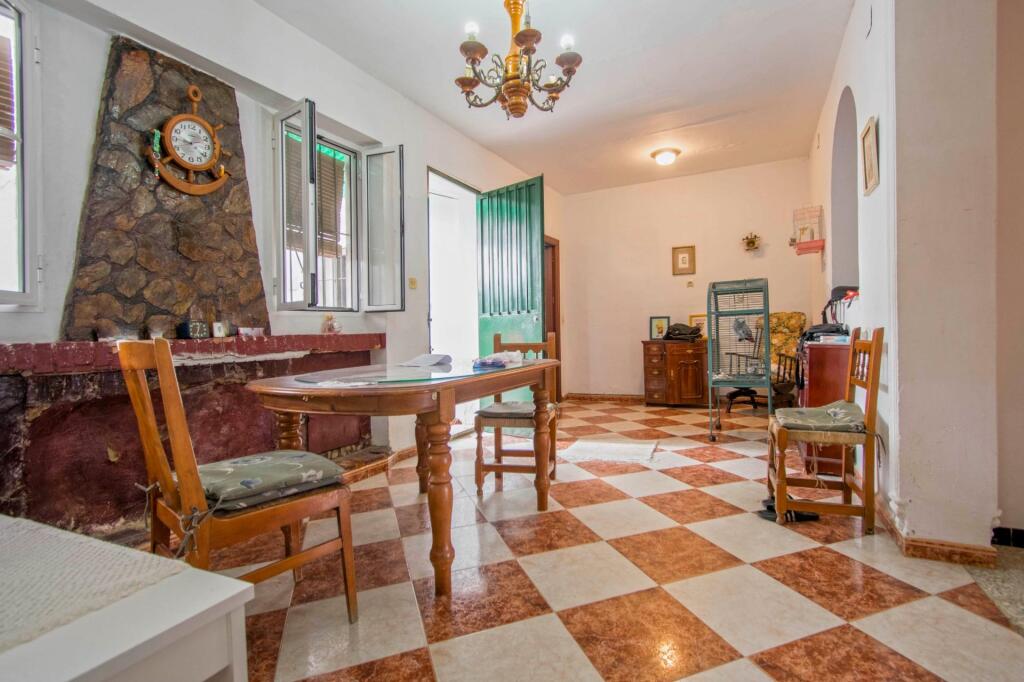 Imagen 2 de Gran casa de pueblo en Aznalcázr!!! Imagen 2 de Gran casa de pueblo en Aznalcázr!!!