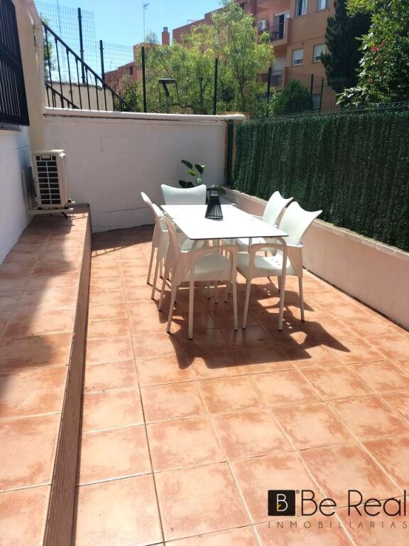 Imagen 3 de COQUETO LOFT REFORMADO EN PLANTA BAJA CON TERRAZA PRIVADA