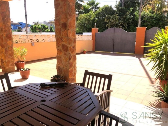 Imagen 2 de Casa-Chalet en Venta en Oliva Valencia