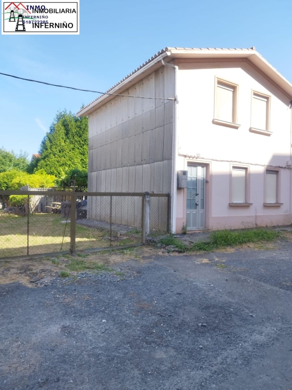 Imagen 2 de Casa-Chalet en Venta en Naron La Coruña Ref: 438170