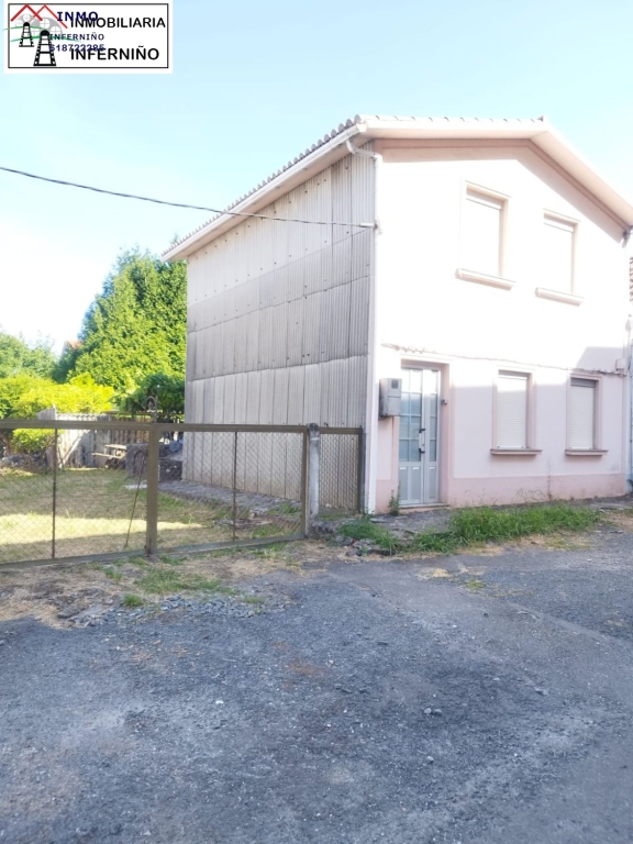 Imagen 1 de Casa-Chalet en Venta en Naron La Coruña Ref: 438170