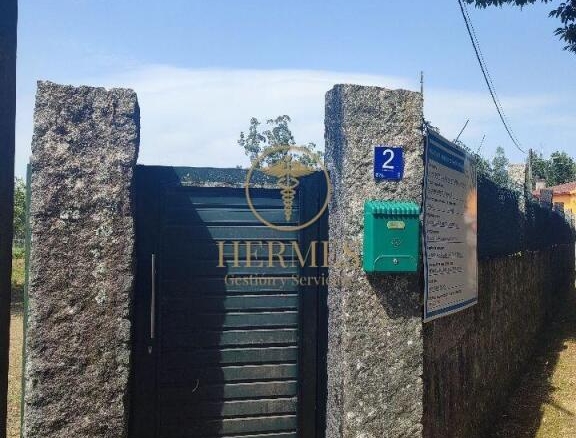 Imagen 2 de Se vende casa con licencia en Budiño