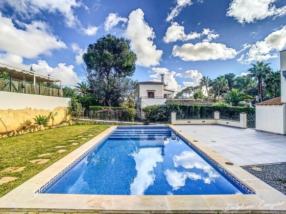 Imagen 2 de Esplendida casa moderna de alta calidad en Porto Petro