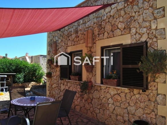 Imagen 3 de Oportunidad / Hermoso Chalet cerca de la playa Romantica