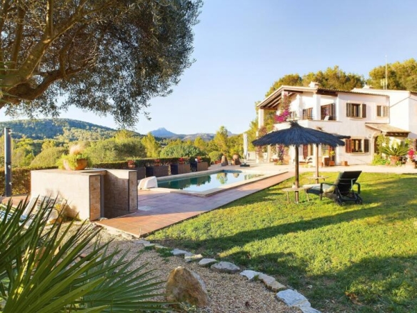 Imagen 2 de Impresionante finca rústica de lujo en Calvià.