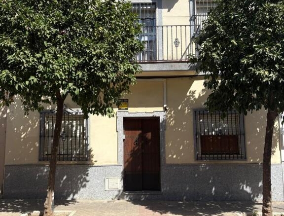 Imagen 2 de Fantastica casa de 2 plantas