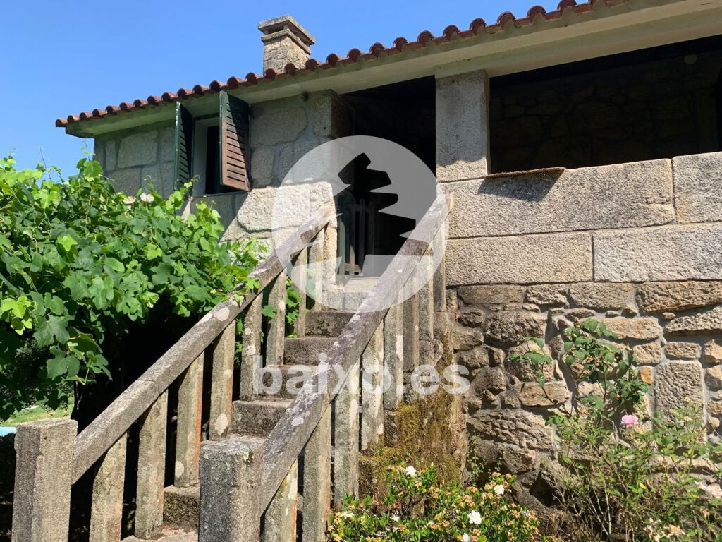 Imagen 1 de Casa-Chalet en Venta en Tomiño Pontevedra