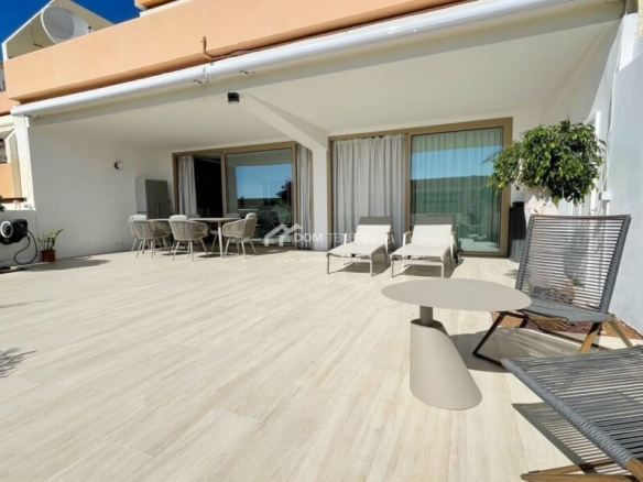 Imagen 4 de Casa-Chalet en Venta en Adeje Santa Cruz de Tenerife