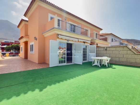 Imagen 1 de Casa-Chalet en Alquiler en Adeje Santa Cruz de Tenerife - El Club del Propietario Imagen 1 de Casa-Chalet en Alquiler en Adeje Santa Cruz de Tenerife