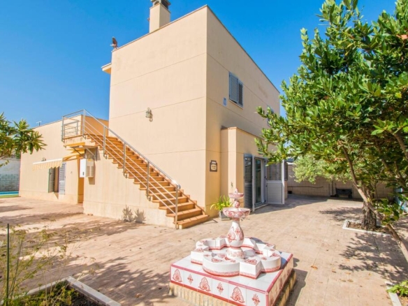 Imagen 3 de CHALET INDEPENDIENTE EN ESPARTINAS URBANIZACION LA SANTA