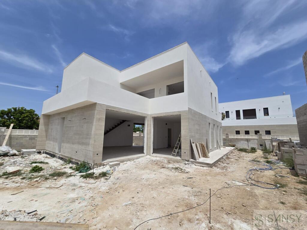 Imagen 4 de Casa-Chalet en Venta en Alicante Alicante