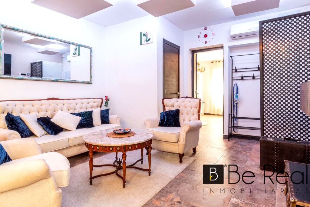 Imagen 3 de PRECIOSO APARTAMENTO DE 2 DORMITORIOS CON LICENCIA TURISTICA EN LA ZONA DE EL CALVARIO EN TORREMOLINOS