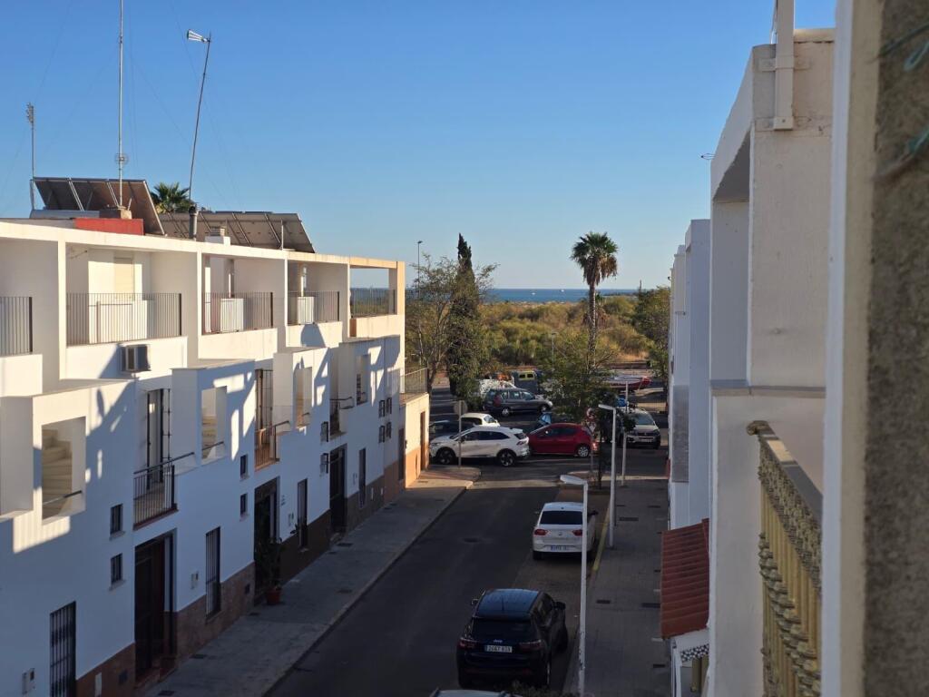 Imagen 2 de MAGNÍFICO ADOSADO EN ISLA CRISTINA Imagen 2 de MAGNÍFICO ADOSADO EN ISLA CRISTINA