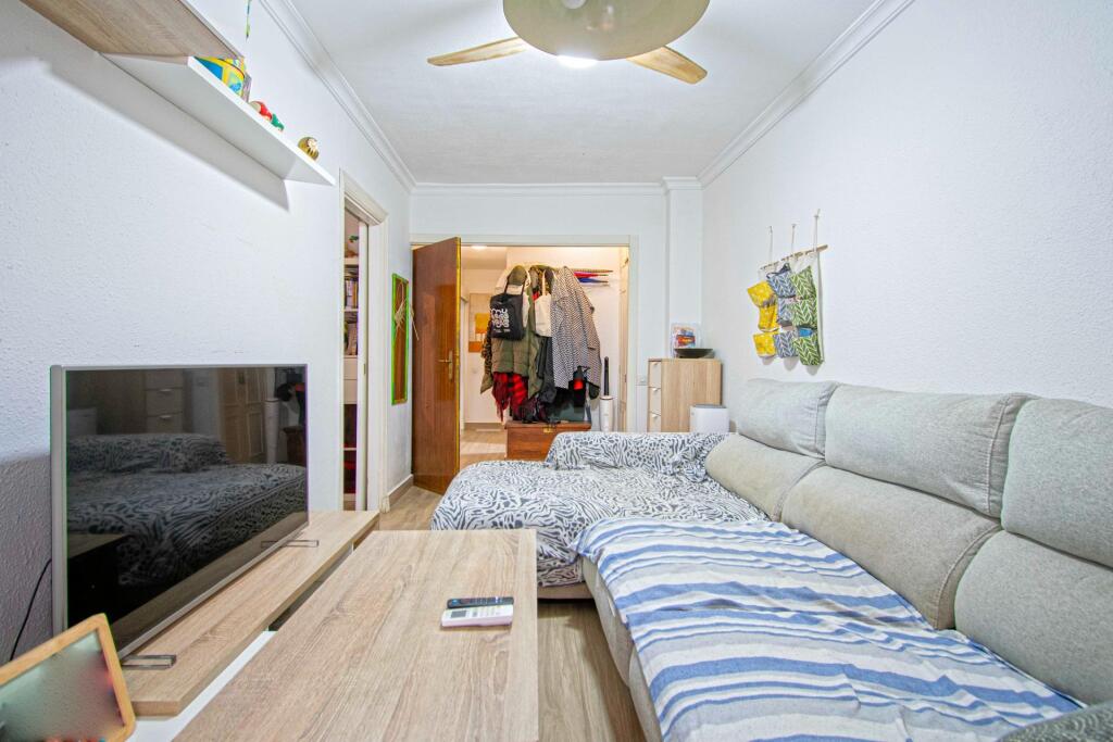 Imagen 3 de Estupendo piso con licencia VUT junto Iglesia de Los Gitanos!!!