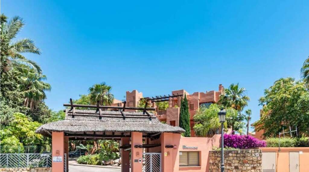 Imagen 2 de Apartamento en Venta en Estepona Málaga Imagen 2 de Apartamento en Venta en Estepona Málaga