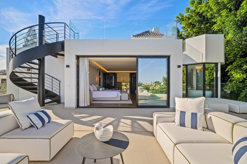 Imagen 4 de Casa-Chalet en Venta en Marbella Málaga Imagen 4 de Casa-Chalet en Venta en Marbella Málaga