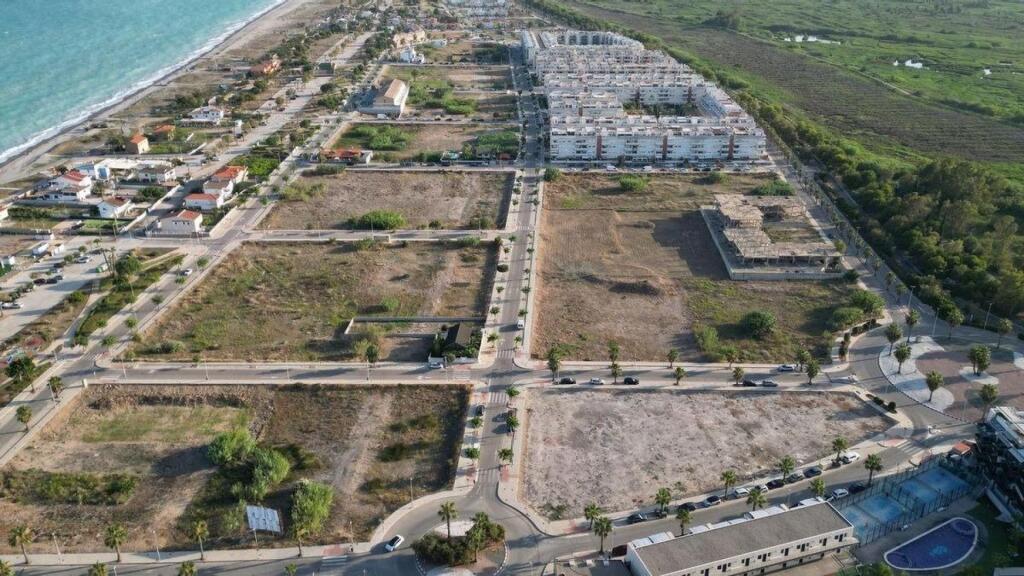 Imagen 4 de Parcela urbanizada con alto potencial inversor