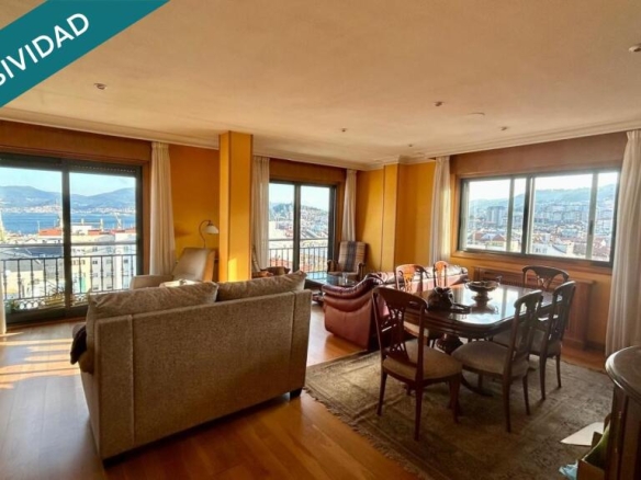 Imagen 1 de Piso exclusivo de 240m2 una sola vivienda por planta y espectaculares vistas a la ría de Vigo. - El Club del Propietario Imagen 1 de Piso exclusivo de 240m2 una sola vivienda por planta y espectaculares vistas a la ría de Vigo.