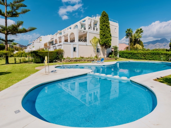 Imagen 1 de Ático en Venta en Benahavis Málaga - El Club del Propietario Imagen 1 de Ático en Venta en Benahavis Málaga