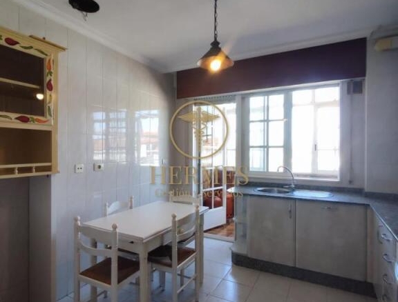 Imagen 4 de Piso con garage y ascensor en el centro de Tui