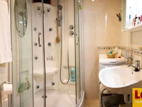 Imagen 4 de Coqueto piso de 50 metros con anejos en Palencia