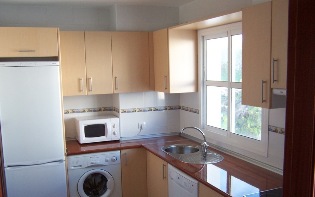 Imagen 2 de EN VENTA PISO IDEAL CON GARAJE EN MANILVA
