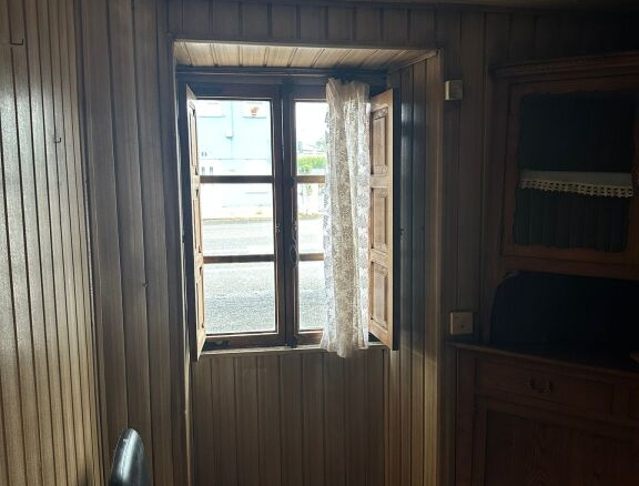 Imagen 4 de Casa-Chalet en Venta en Begonte Lugo