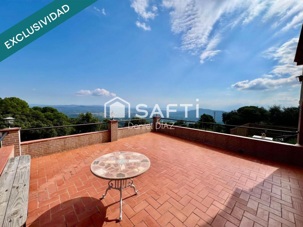 Imagen 2 de Espectacular Casa en Roca Rossa