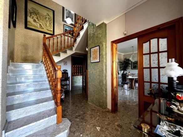 Imagen 3 de Casa Independiente en Cervelló - Urb. Can Guitart