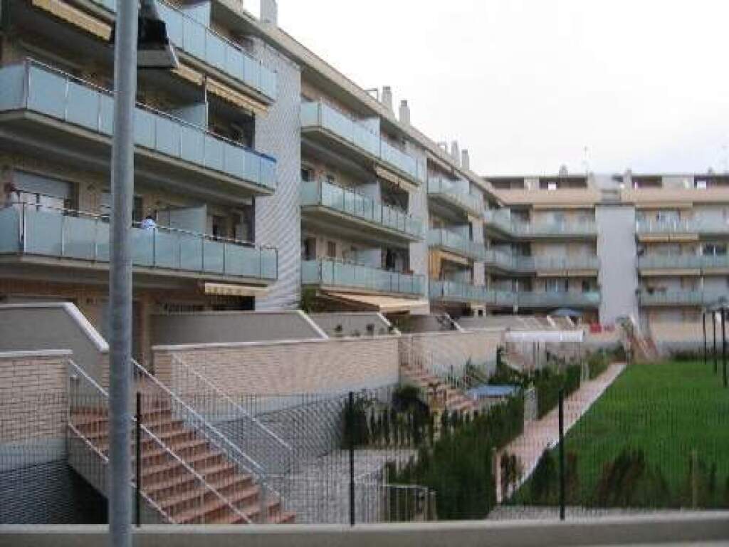 Imagen 2 de Amplia planta baja en la exclusiva Playa de Les Salines