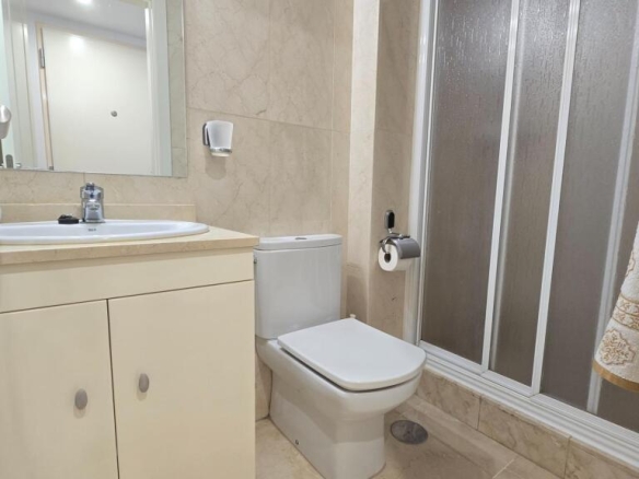 Imagen 4 de Apartamento en Venta en Benalmadena Málaga