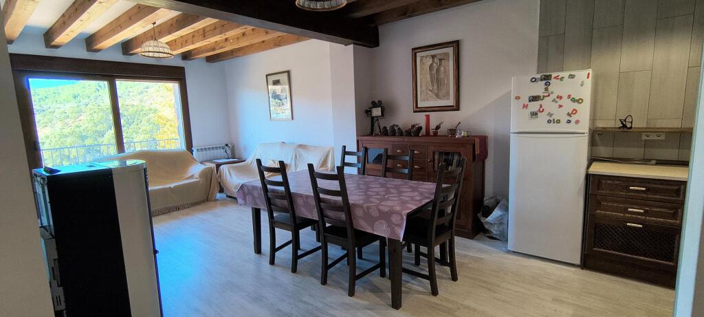 Imagen 2 de Casa de pueblo con encanto en la Sierra Norte de Guadalajara – A los pies del Pico Ocejón