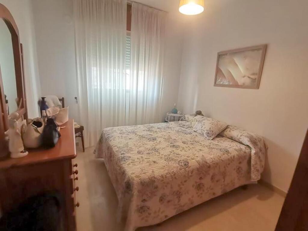 Imagen 2 de PISO EL CENTRO DE ESTEPONA