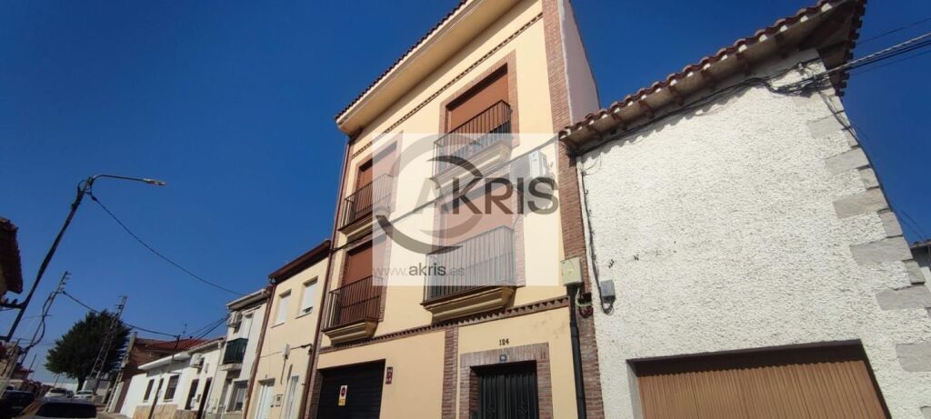 Imagen 2 de DUPLEX OCUPADO EN MENTRIDA